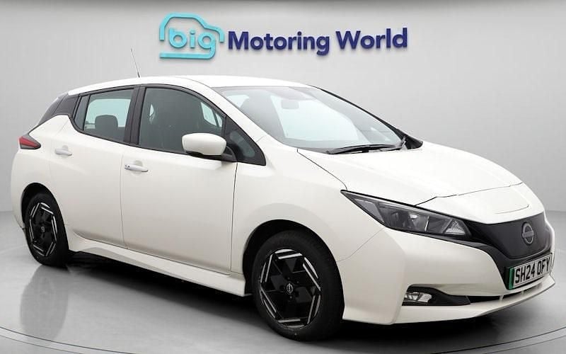 Used 2022 Nissan Leaf Acenta Hatchback | £11,300 (Fair price) - Image 1/4