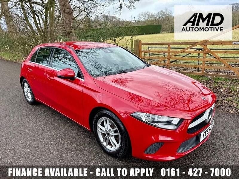 Used Mercedes A180 SE 136 HP (100 kW) 2019 Red Hatchback