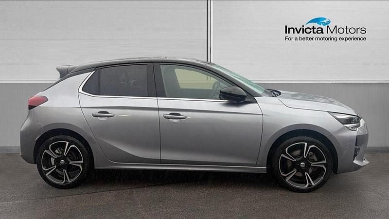 Used Vauxhall Corsa Ultimate 130 HP (95 kW) 2023 Contrast grey Hatchback