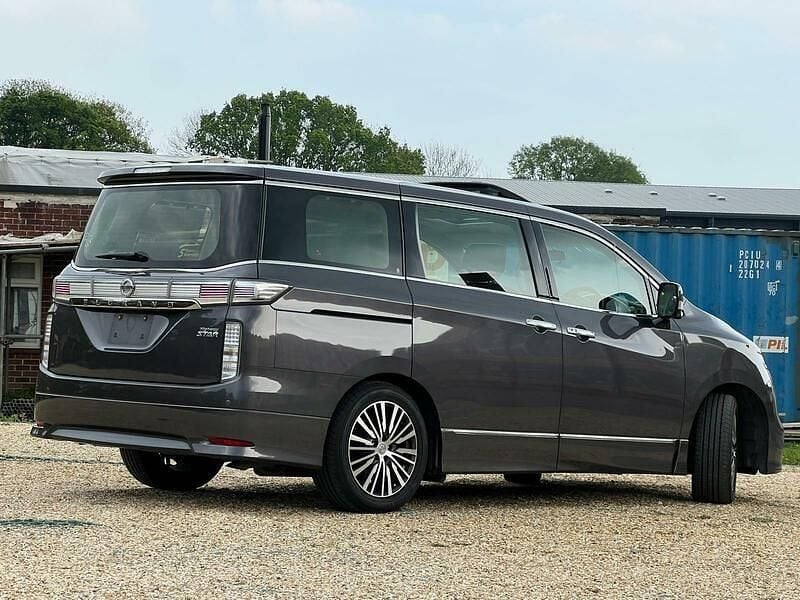 Used Nissan Elgrand 2014 Gunmetal grey MPV
