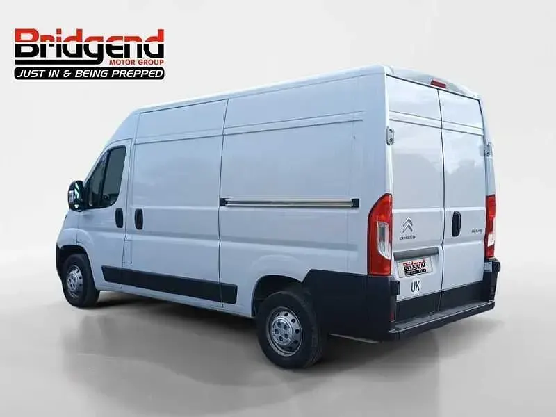 Used Citroën Relay 140 HP (102 kW) 2023 White Van