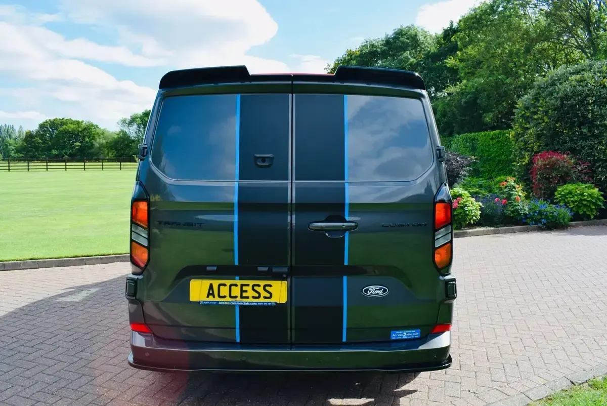 Used Ford Transit Custom Limited 170 HP (125 kW) 2025 Grey Van