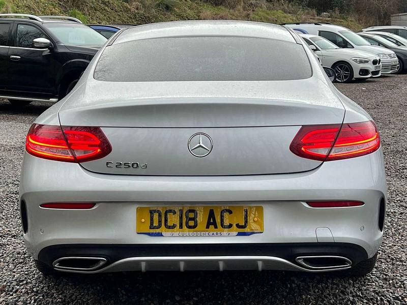 Used Mercedes C250 AMG Line Premium 204 HP (150 kW) 2018 Silver Coupe