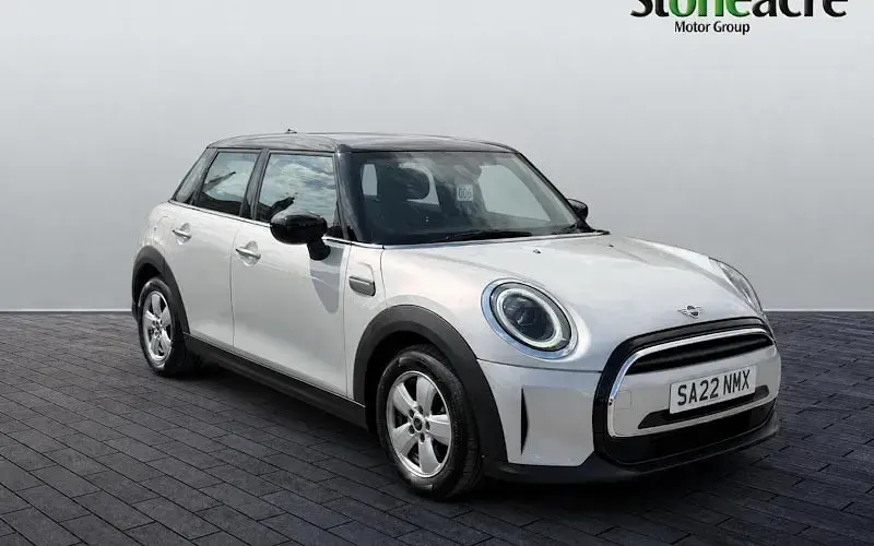Used Mini Cooper Classic 136 HP (100 kW) 2020 Hatchback