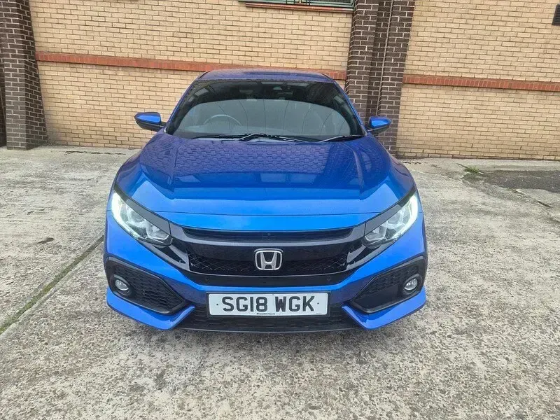 Used Honda Civic SR 129 HP (94 kW) 2018 Blue Hatchback