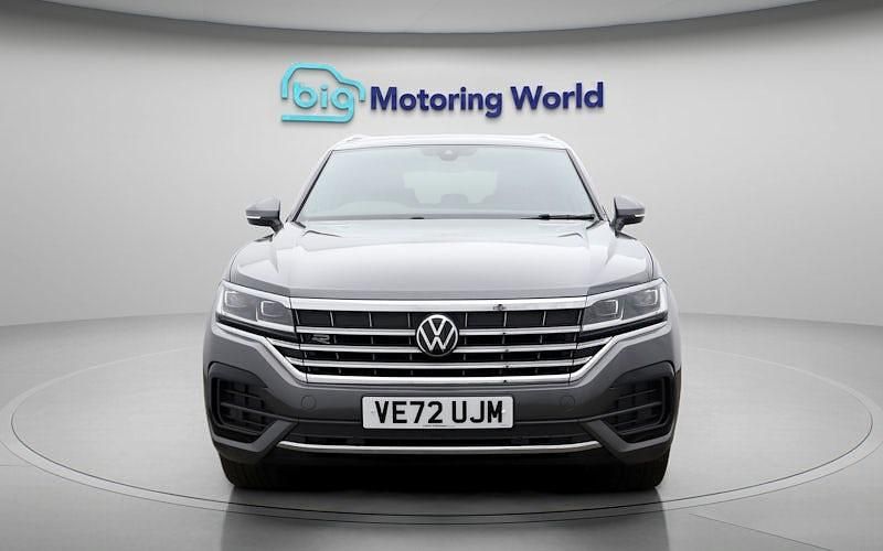 Used VW Touareg R-line 286 HP (210 kW) 2022 Grey SUV