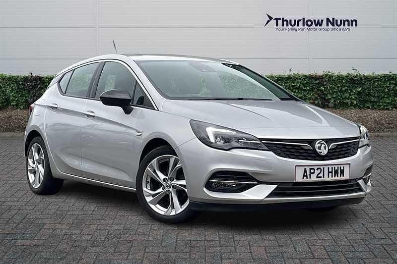 Used Vauxhall Astra SRi 145 HP (106 kW) 2021 Sovereign silvr Hatchback