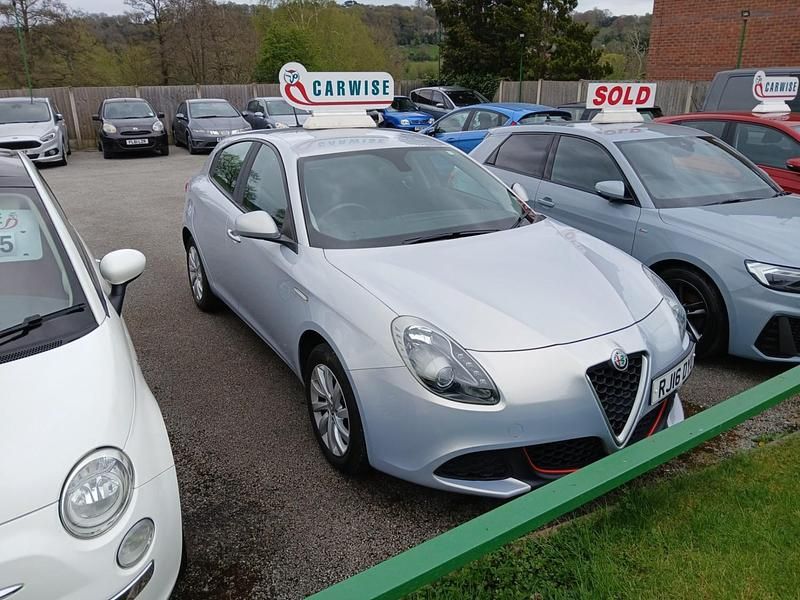 Used Alfa Romeo Giulietta 2016 White Hatchback