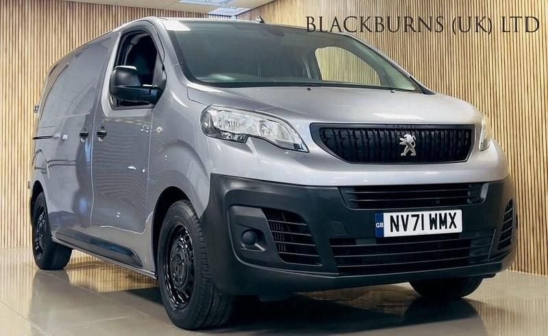 Grey Used 2022 Peugeot Expert Premium Van | £12,950 (Good price) - Image 1/4