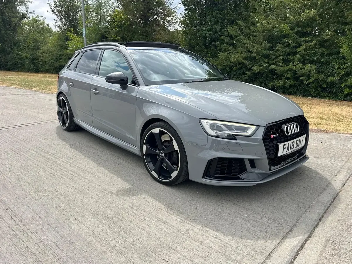 Used Audi RS3 Comfort 400 HP (294 kW) 2018 Grey Sedan