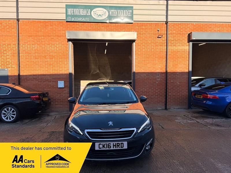 Used Peugeot 308 Allure 120 HP (88 kW) 2016 Grey Hatchback