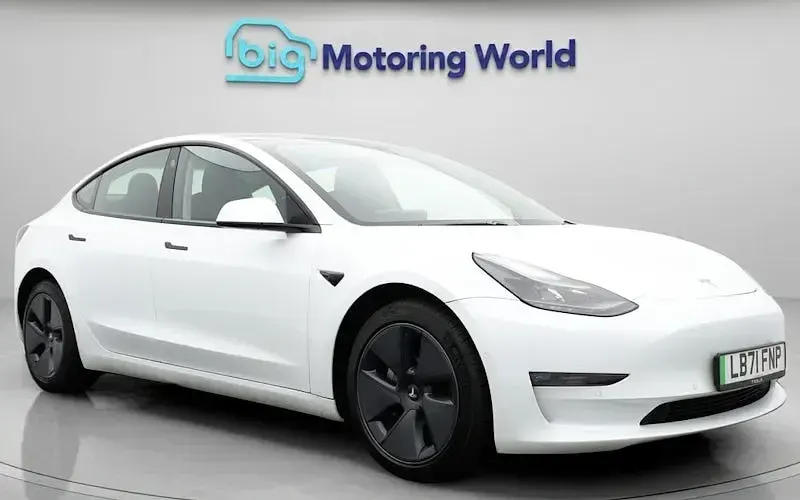 Used Tesla Model 3 Long Range AWD 258 kW (351 HP) 2023 Sedan