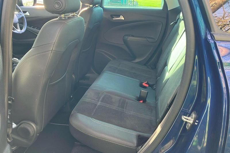 Used Vauxhall Crossland Ultimate 130 HP (95 kW) 2022 Blue SUV