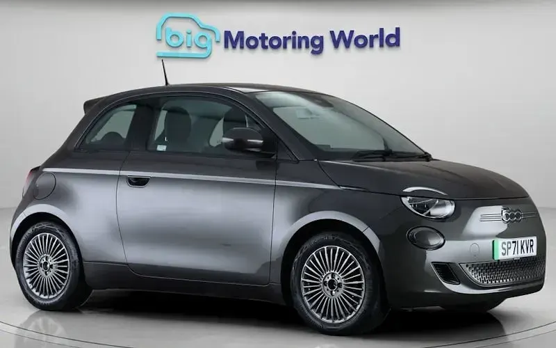 Used Fiat 500e Icon 86 kW (118 HP) 2021 Hatchback