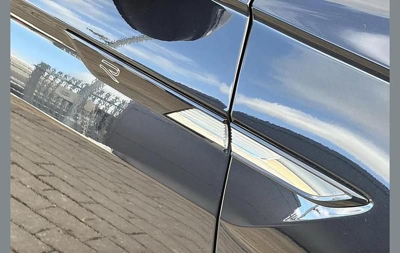 Used VW Tiguan Black Edition 147 HP (108 kW) 2024 Black SUV