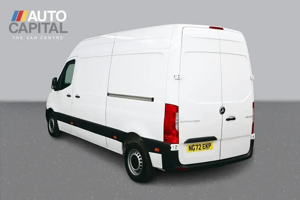Used Mercedes Sprinter Premium 150 HP (110 kW) 2023 White Van