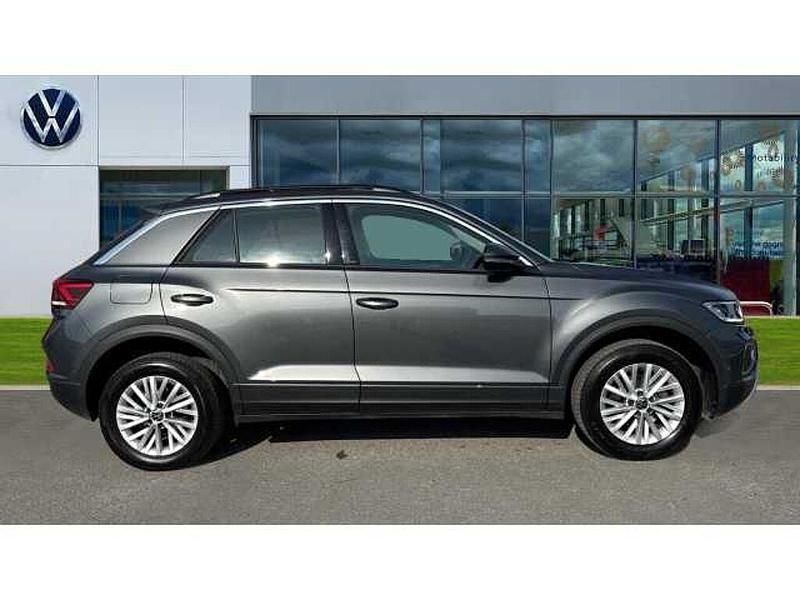 Used VW T-Roc 150 HP (110 kW) 2025 SUV