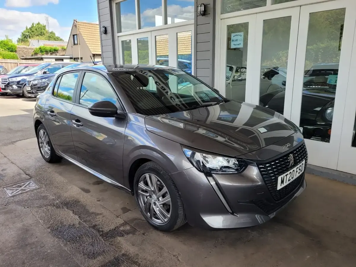Used Peugeot 208 Active 75 HP (55 kW) 2020 Grey Hatchback