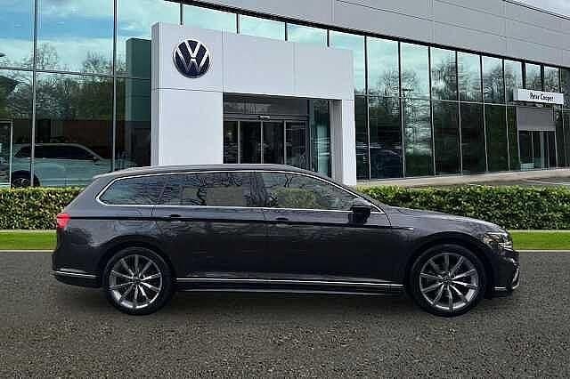 Used VW Passat R-line 150 HP (110 kW) 2023 Grey Estate