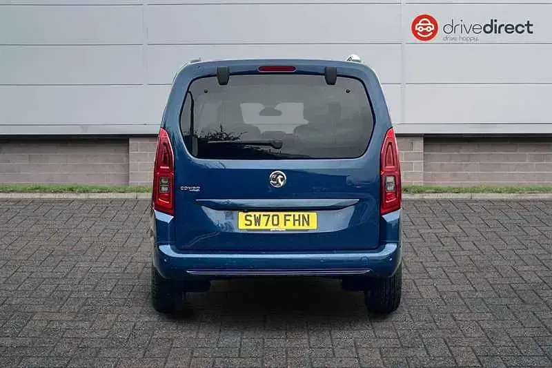 Used Vauxhall Combo Elite 130 HP (95 kW) 2020 Blue MPV