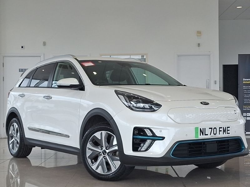 White Used 2020 Kia e-Niro 4 SUV | £15,698 (Good price) - Image 1/4