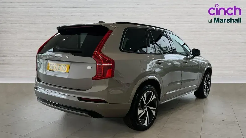 Usado Volvo XC90 R-Design 455 CV (334 kW) 2022 Gris SUV