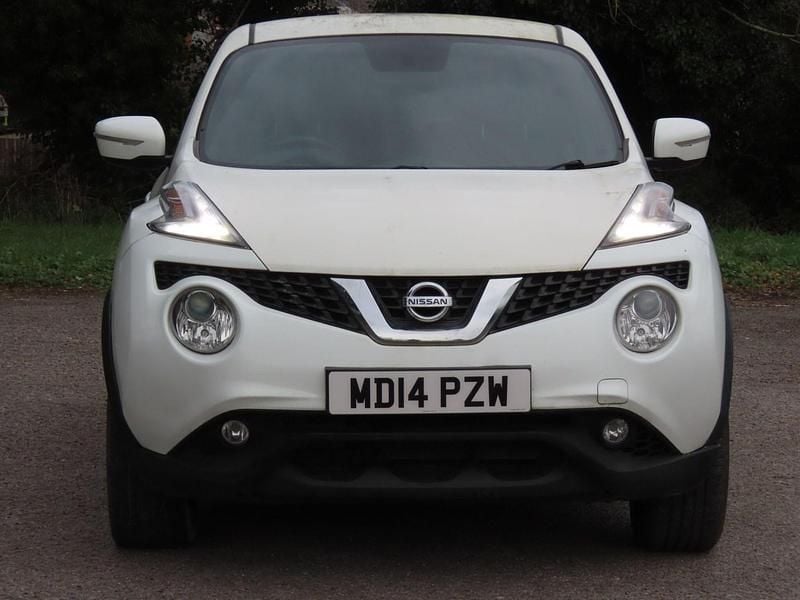 Used Nissan Juke Acenta Premium 2014 White SUV