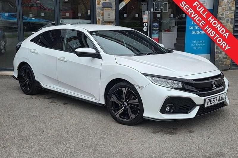 Used Honda Civic Sport 182 HP (133 kW) 2017 White Hatchback