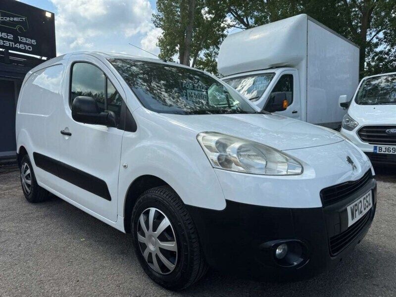 White Used 2012 Peugeot Partner MPV | £3,990 (Fair price) - Image 1/4