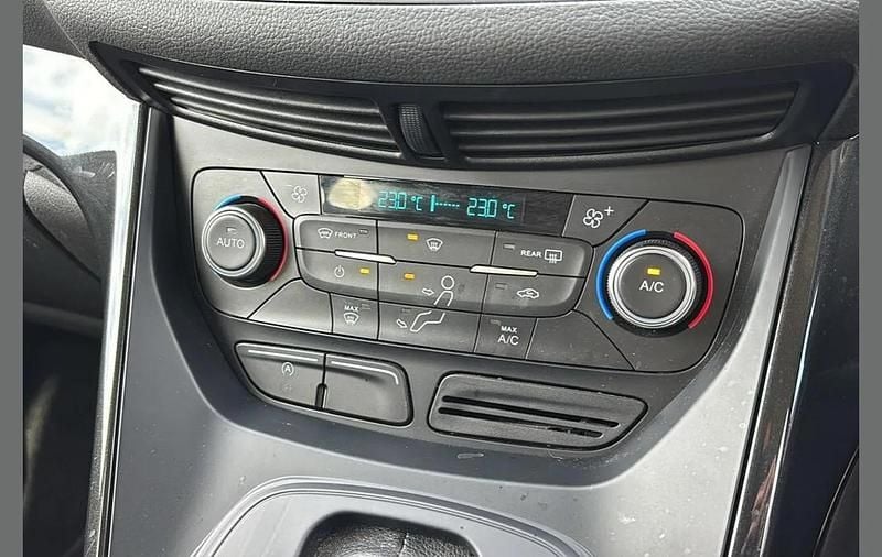 Used Ford Kuga Titanium 177 HP (130 kW) 2019 Blue SUV