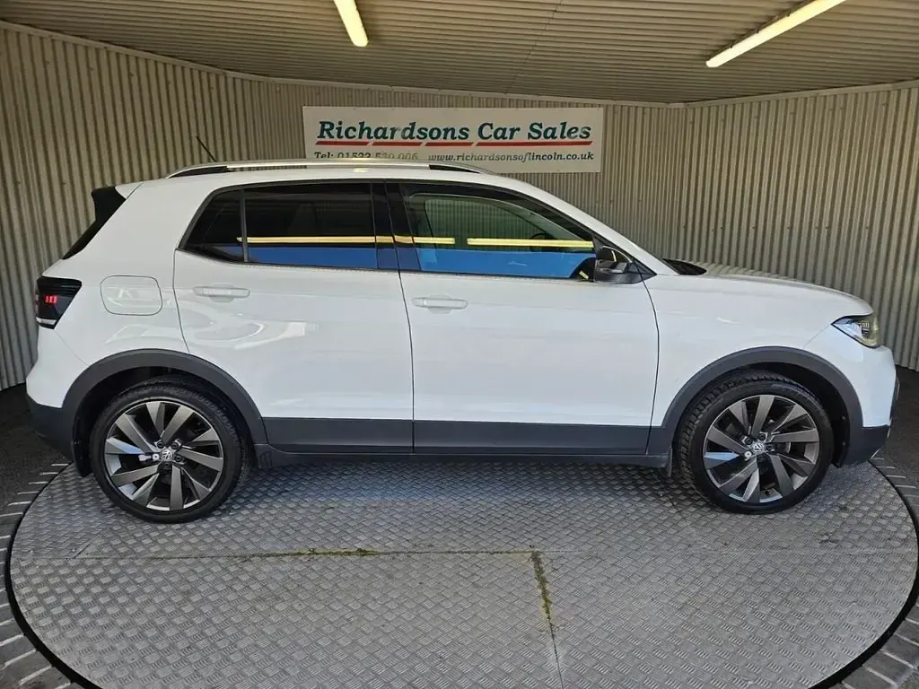 Usado VW T-Cross Edition 115 HP (84 kW) 2019 Branco SUV