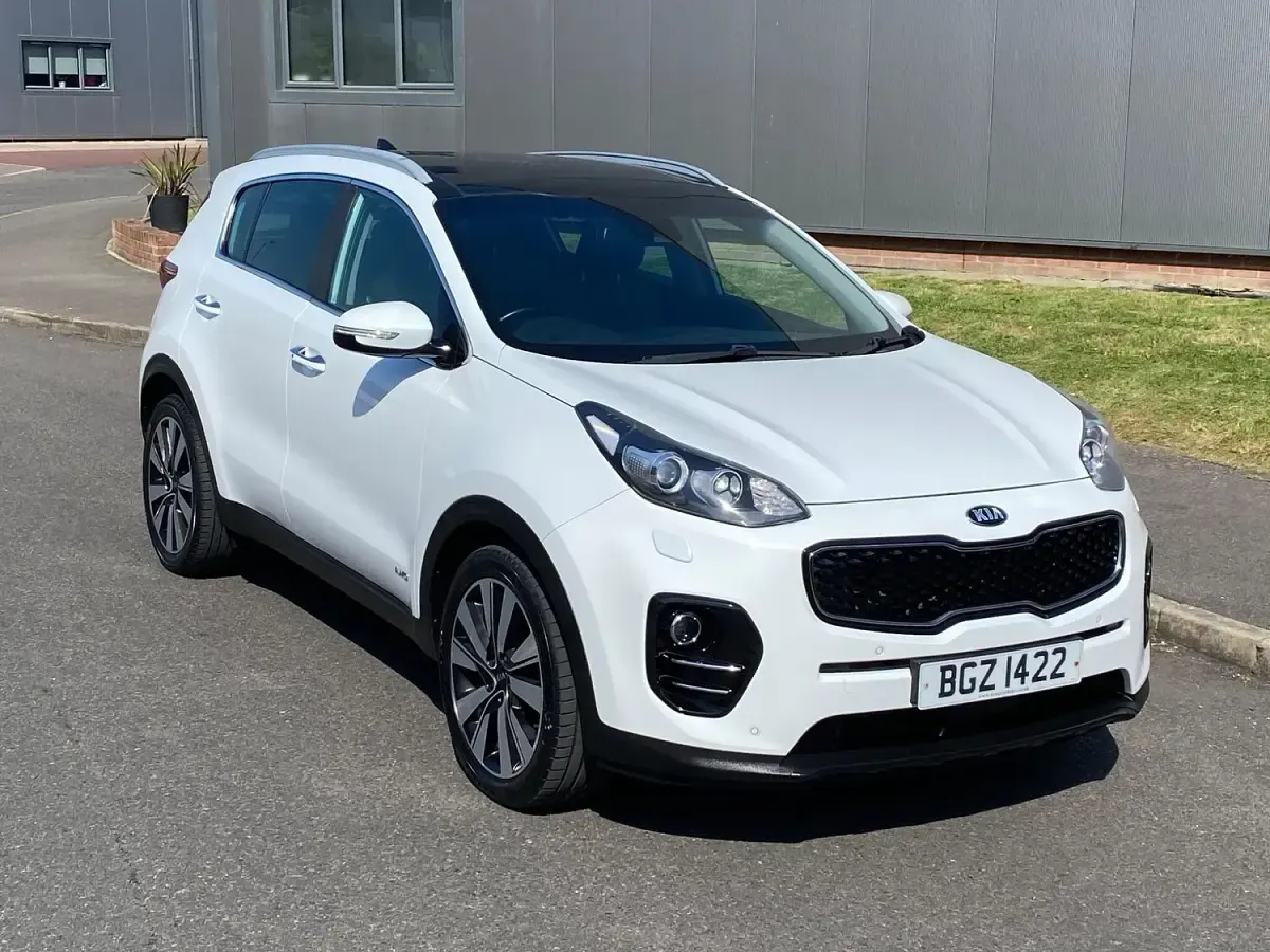 Used Kia Sportage 182 HP (133 kW) 2016 White SUV