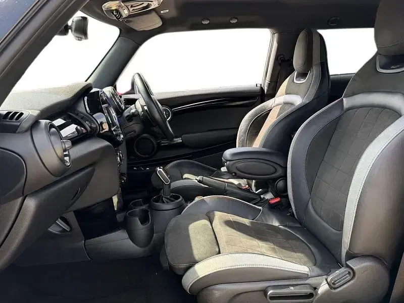 Used Mini John Cooper Works Hatch 231 HP (169 kW) 2019 Grey Hatchback