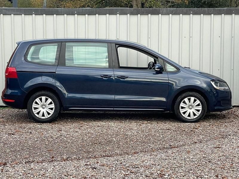 Used VW Sharan S 140 HP (102 kW) 2014 Blue MPV