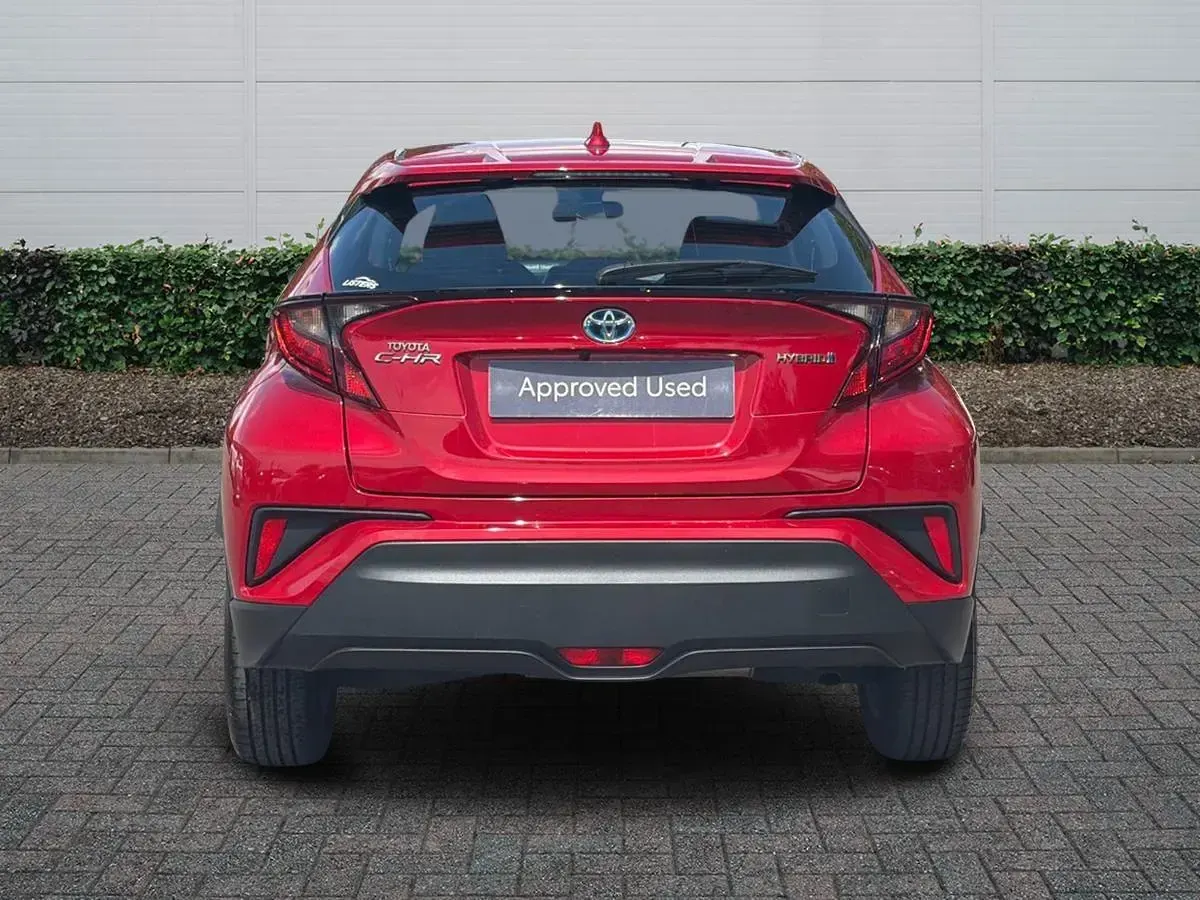 Used Toyota C-HR 2023 Red SUV