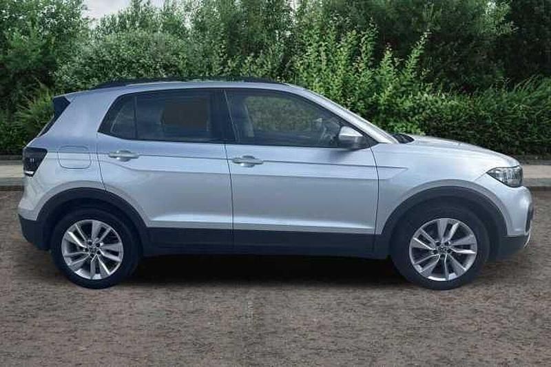 Used VW T-Cross SE 110 HP (80 kW) 2021 Silver SUV