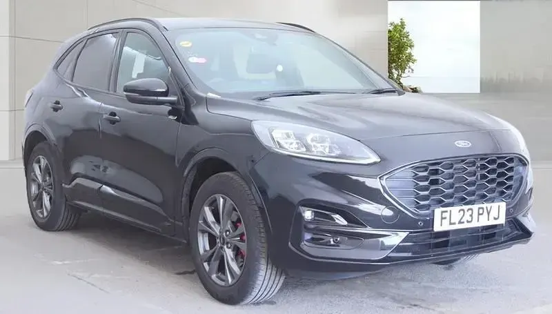 Usado Ford Kuga ST-Line 2023 Preto SUV