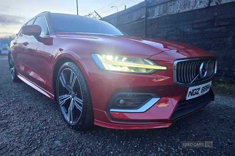 Used Volvo V60 Inscription 2019 Red Estate