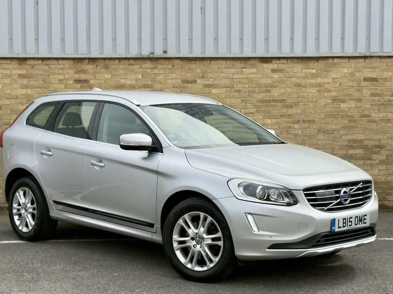 Silver Used 2015 Volvo XC60 SE Lux SUV | £12,990 (Fair price) - Image 1/4