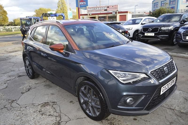 Used Seat Arona XCELLENCE Lux 115 HP (84 kW) 2020 Grey SUV