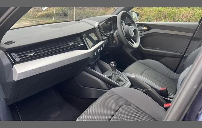 Used Audi A1 S-Line 147 HP (108 kW) 2026 Blue SUV