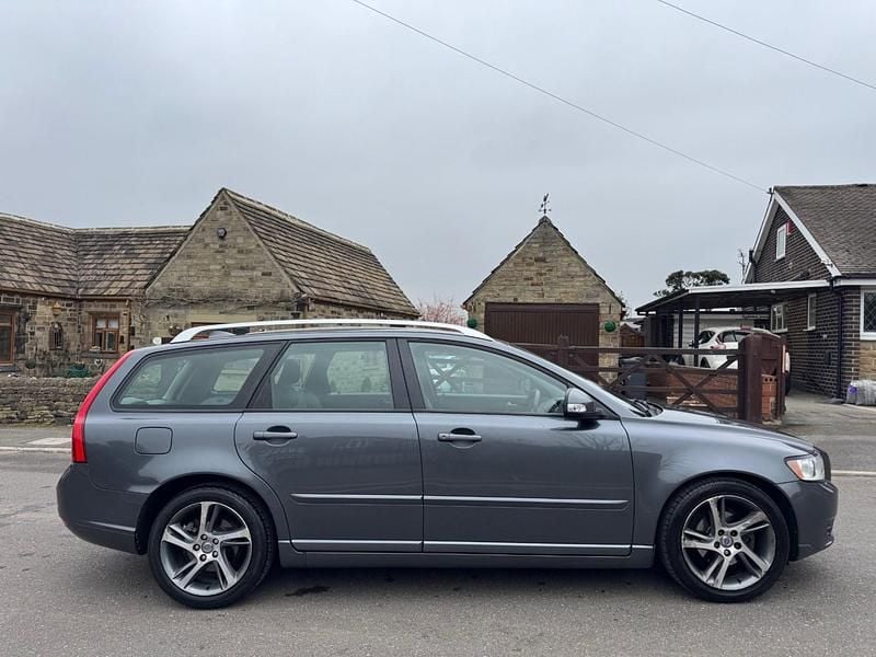 Used Volvo V50 SE Lux 115 HP (84 kW) 2012 Grey Estate