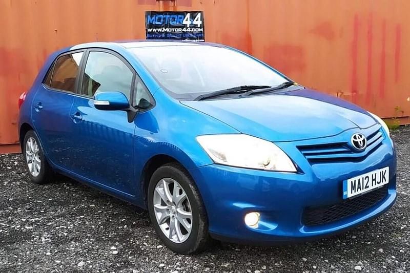 Used 2012 Toyota Auris | £4,475 (Fair price) - Image 1/1