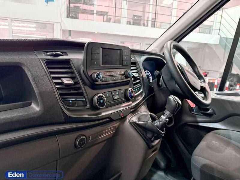 Used Ford Transit 129 HP (94 kW) 2021 White