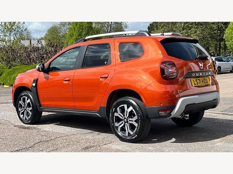 Used Dacia Duster 2021 Orange SUV