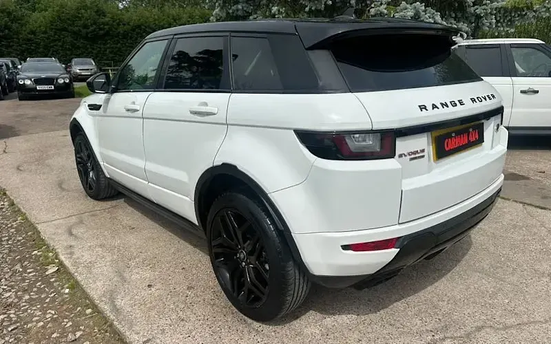 Used Land Rover Range Rover evoque HSE Dynamic 179 HP (131 kW) 2018 Hatchback