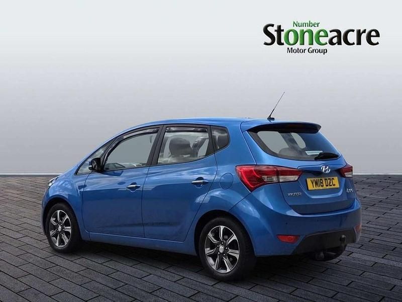Used Hyundai ix20 SE 125 HP (91 kW) 2018 Blue Hatchback