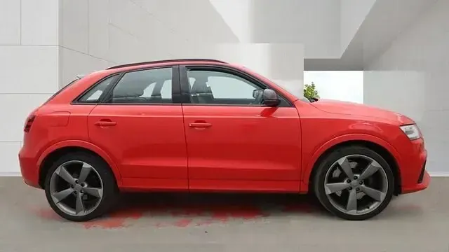 Usado Audi RS Q3 310 HP (228 kW) 2015 Vermelho SUV