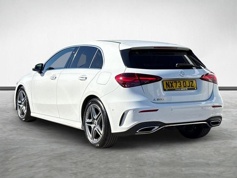 Used Mercedes A200 Executive 175 HP (128 kW) 2024 White Hatchback