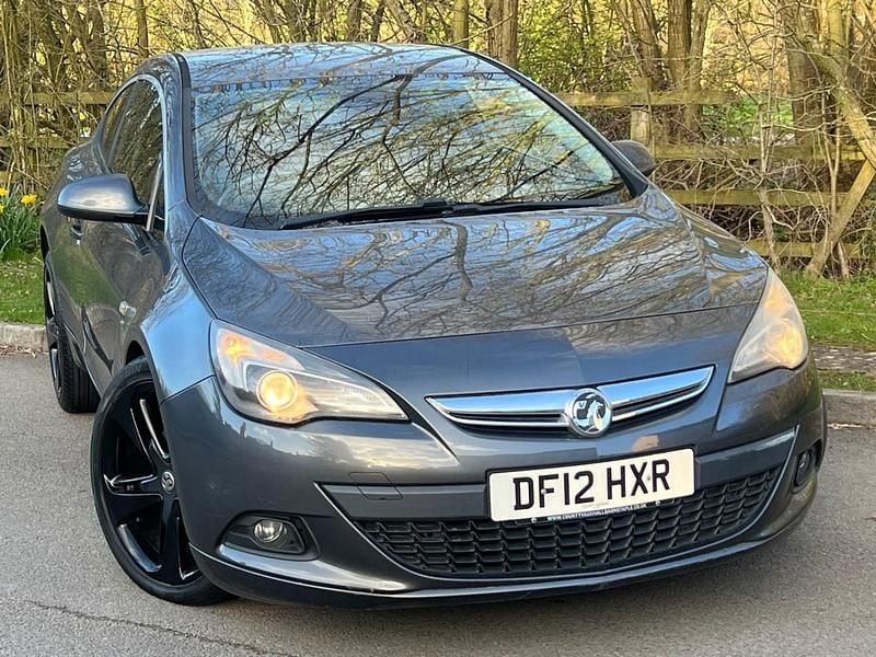 Used Vauxhall Astra GTC SRi 180 HP (132 kW) 2012 Grey Hatchback